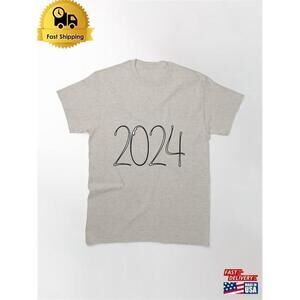 Minimal Essential Everyday Casual Graphic T-Shirt